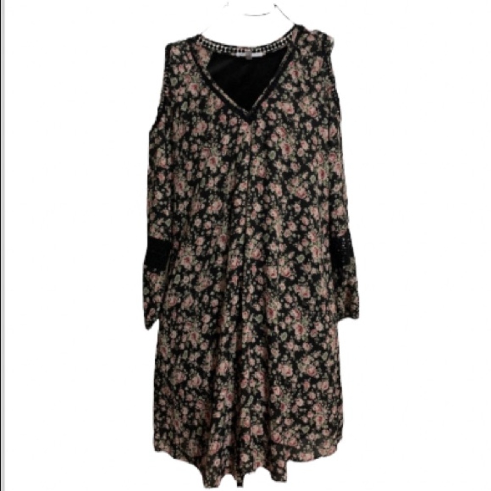 DR 2 Cold Shoulder Floral Long Sleeves Dress Sz Large. SKU# 177